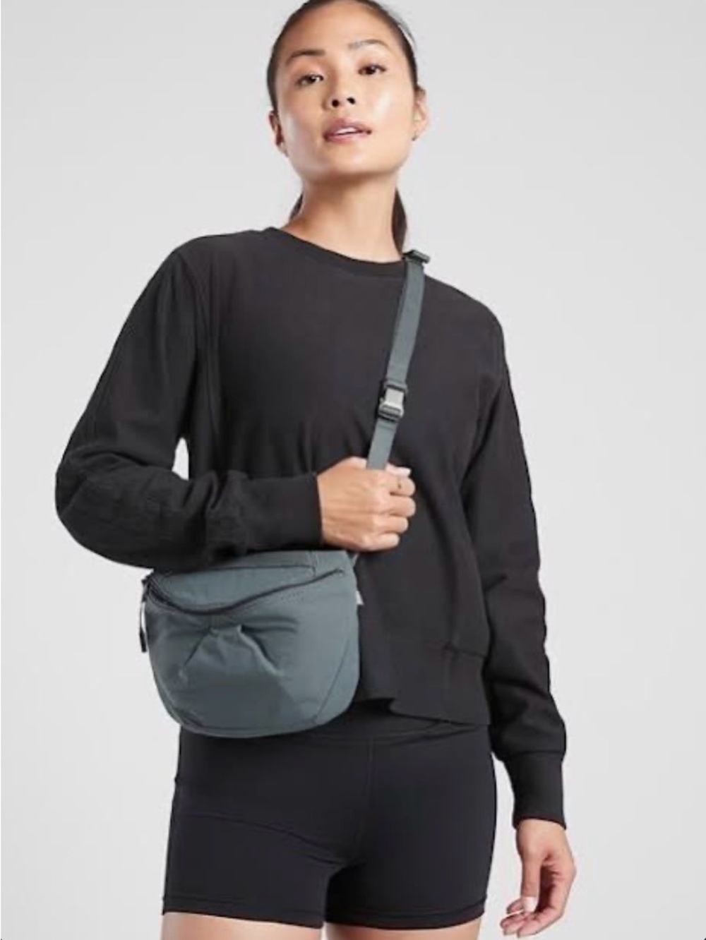 Athleta Kinetic Mini Crossbody Bag, charcoal grey, one size, GUC